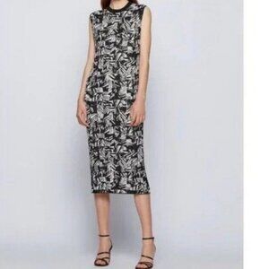 Sleeveless Black and White Patterned Dress